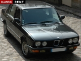 Louer une BMW Srie 5 Noir de 1987