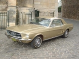 Louer une FORD Mustang Beige de 1967