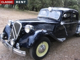 Louer une Citroën Traction Bleu de 1950