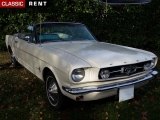 Louer une FORD Mustang Blanc de 1965