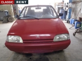 Louer une Citroën Ax Rouge de 1996