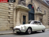 Louer une Citroën Ds Blanc de 1967