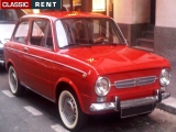 Louer une FIAT 850 Rouge de 1968