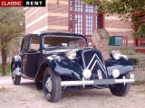 Louer une Citroën Traction Bleu de 1953